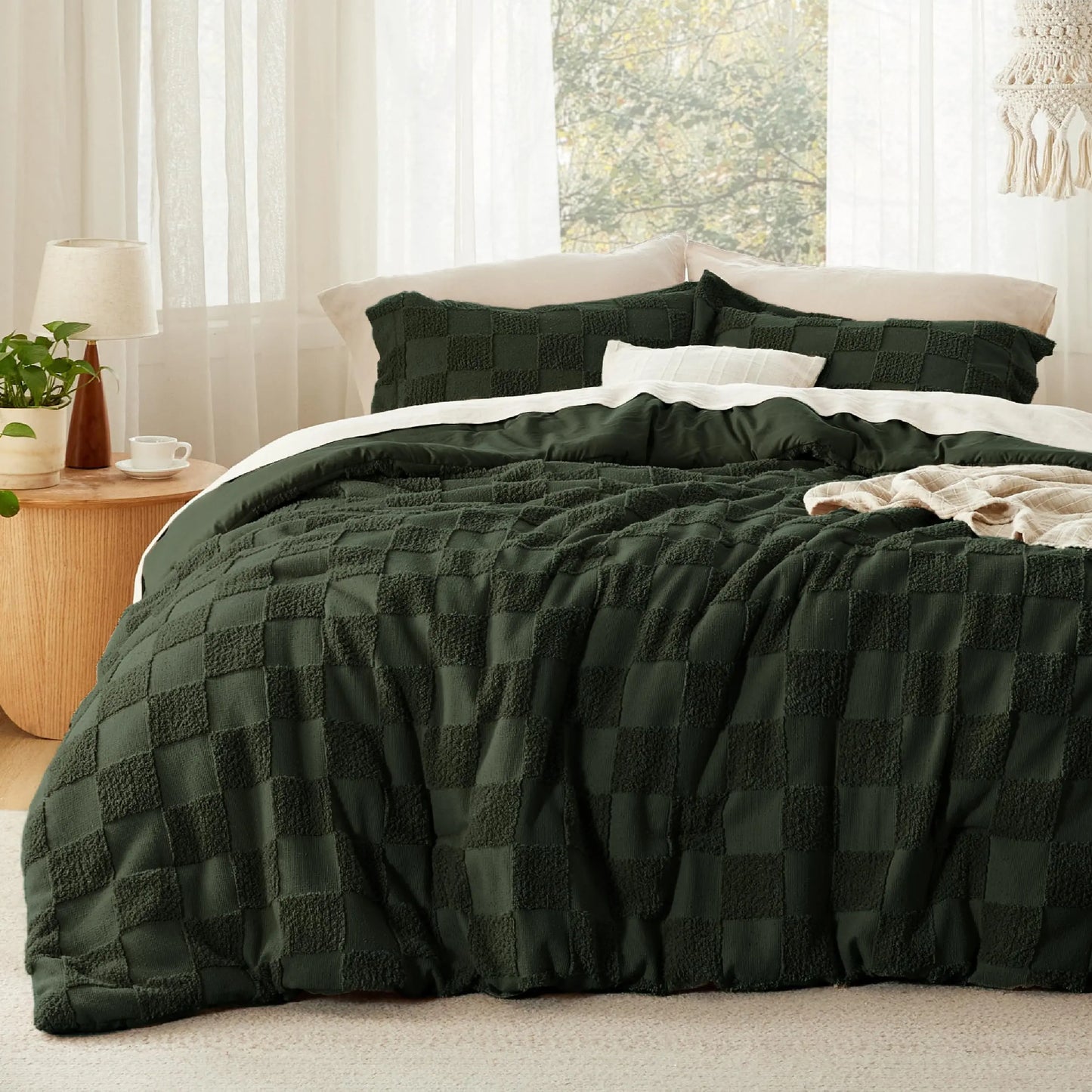 Bohemian Quilted Comforter Set 3-Piece — Soft Breathable Bedding with 2 Pillow Shams, Lightweight Boho Quilt