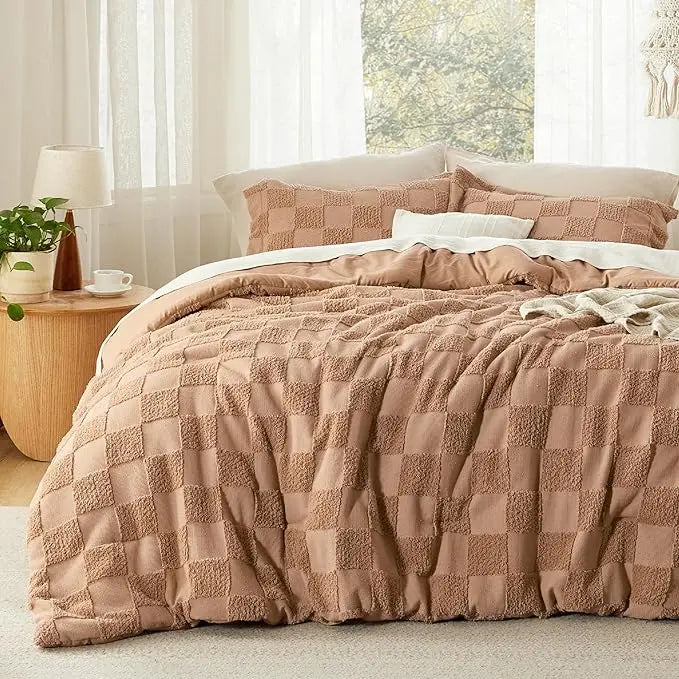 Bohemian Quilted Comforter Set 3-Piece — Soft Breathable Bedding with 2 Pillow Shams, Lightweight Boho Quilt