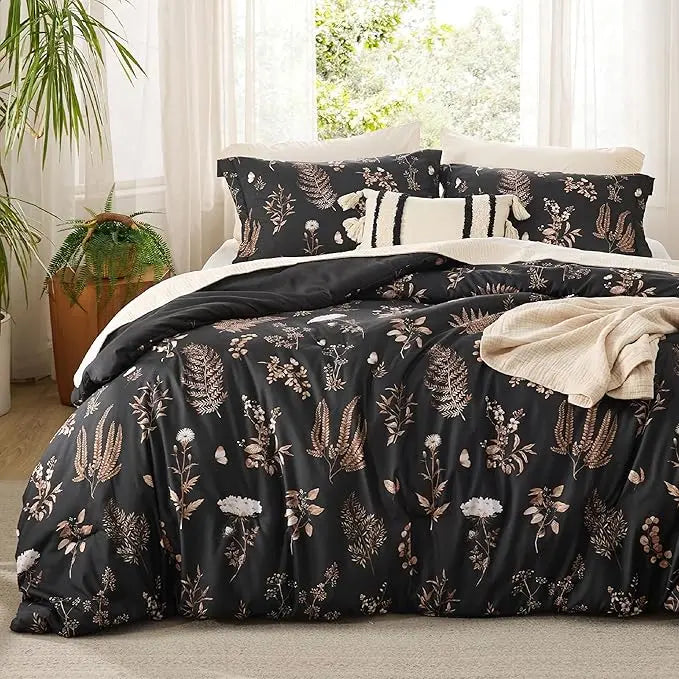 3-Piece Soft Floral Reversible Bed Set — Cute Botanical Flowers Comforter with 2 Pillow Shams, Lightweight Cozy Bedding