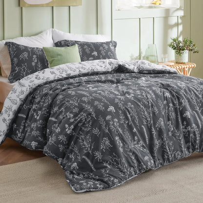3-Piece Soft Floral Reversible Bed Set — Cute Botanical Flowers Comforter with 2 Pillow Shams, Lightweight Cozy Bedding